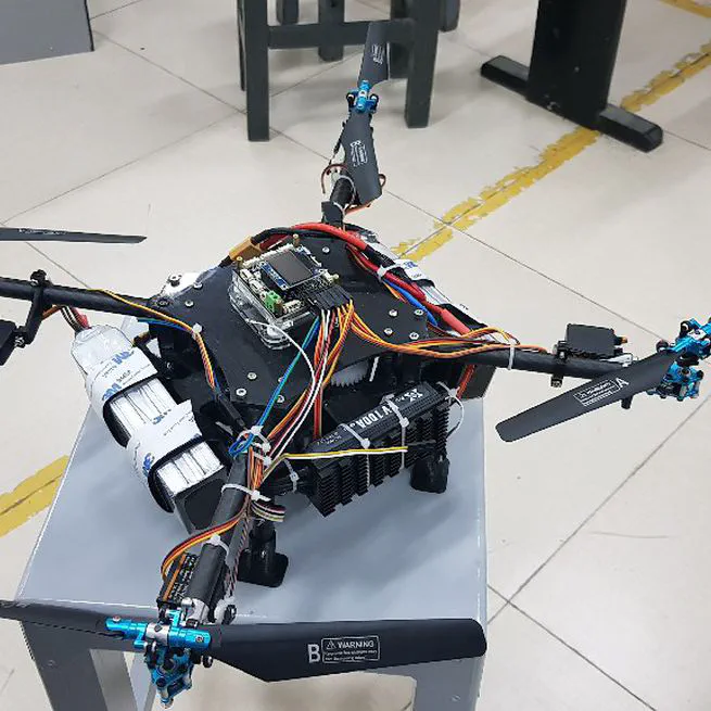 Single-motor Driven Quadcopter